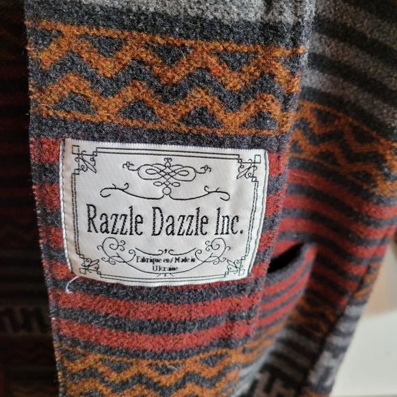 🧥💘HALLMARK CHANNEL - Razzle Dazzle Size M Aztec Wool Jacket💘🧥 - Picture 8 of 8